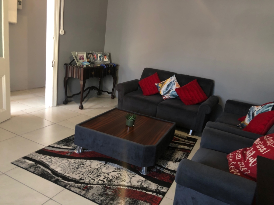 3 Bedroom Property for Sale in Quigney Eastern Cape